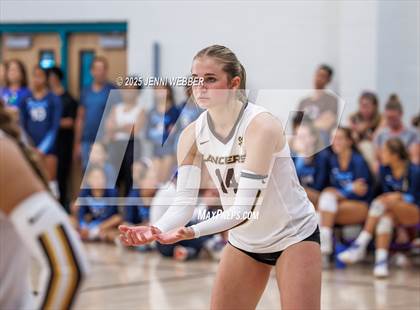 Thumbnail 2 in Sierra Canyon vs. Saint Francis (Durango Fall Classic) photogallery.