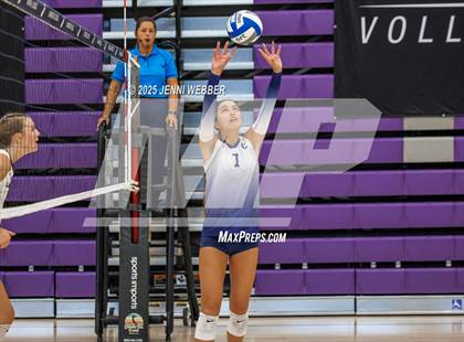 Thumbnail 2 in Sierra Canyon vs. Saint Francis (Durango Fall Classic) photogallery.