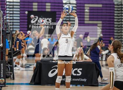 Thumbnail 2 in Sierra Canyon vs. Saint Francis (Durango Fall Classic) photogallery.