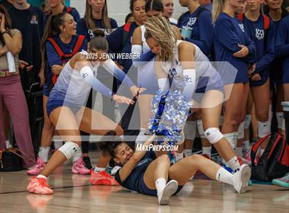 Thumbnail 3 in Sierra Canyon vs. Saint Francis (Durango Fall Classic) photogallery.