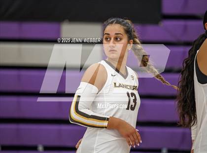 Thumbnail 3 in Sierra Canyon vs. Saint Francis (Durango Fall Classic) photogallery.