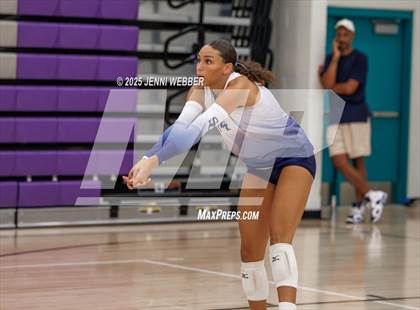 Thumbnail 1 in Sierra Canyon vs. Saint Francis (Durango Fall Classic) photogallery.
