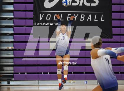 Thumbnail 3 in Sierra Canyon vs. Saint Francis (Durango Fall Classic) photogallery.
