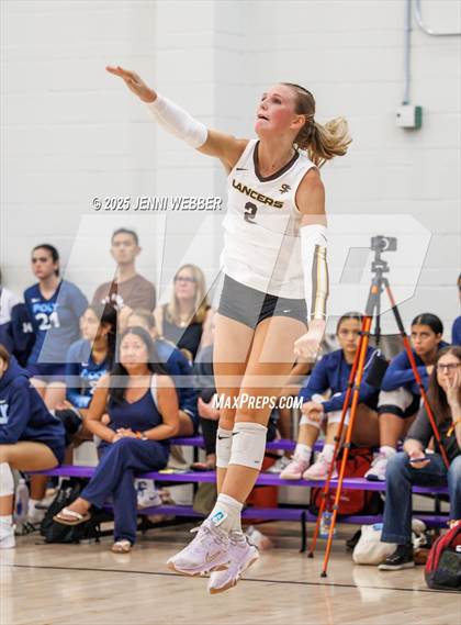 Thumbnail 2 in Sierra Canyon vs. Saint Francis (Durango Fall Classic) photogallery.