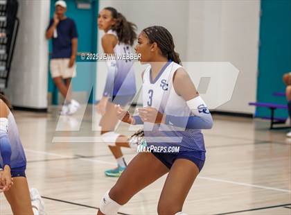 Thumbnail 2 in Sierra Canyon vs. Saint Francis (Durango Fall Classic) photogallery.