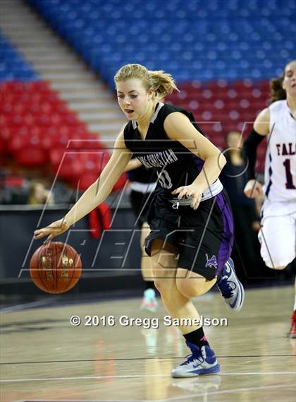 Thumbnail 3 in Vacaville Christian vs. Redding Christian photogallery.