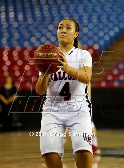 Thumbnail 3 in Vacaville Christian vs. Redding Christian photogallery.