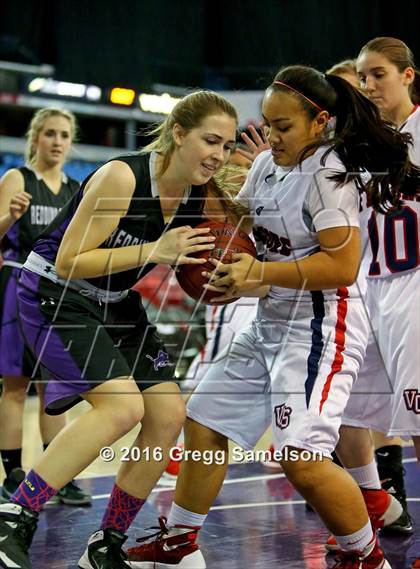 Thumbnail 3 in Vacaville Christian vs. Redding Christian photogallery.