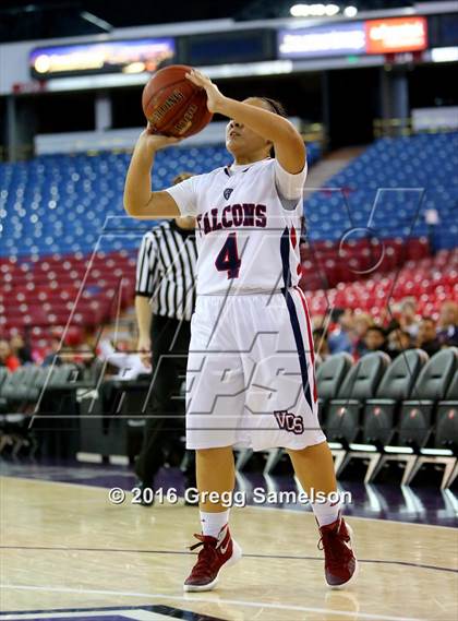 Thumbnail 2 in Vacaville Christian vs. Redding Christian photogallery.