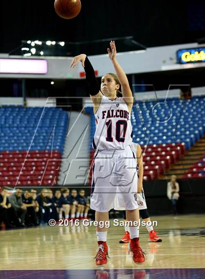 Thumbnail 3 in Vacaville Christian vs. Redding Christian photogallery.