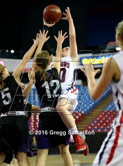 Thumbnail 3 in Vacaville Christian vs. Redding Christian photogallery.