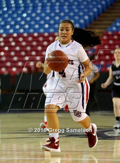 Thumbnail 3 in Vacaville Christian vs. Redding Christian photogallery.