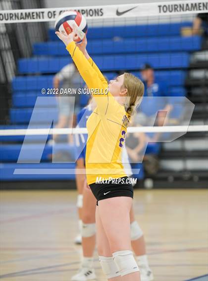 Thumbnail 3 in Norco vs. Southwest (Nike TOC Southwest) photogallery.