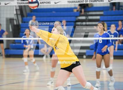 Thumbnail 3 in Norco vs. Southwest (Nike TOC Southwest) photogallery.