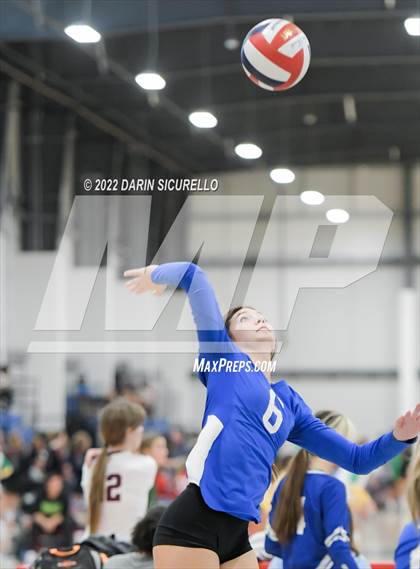 Thumbnail 3 in Norco vs. Southwest (Nike TOC Southwest) photogallery.