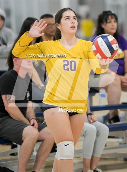 Thumbnail 3 in Norco vs. Southwest (Nike TOC Southwest) photogallery.