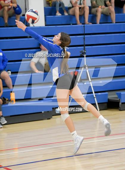 Thumbnail 2 in Norco vs. Southwest (Nike TOC Southwest) photogallery.