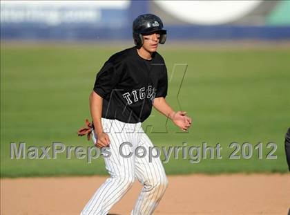Thumbnail 1 in Mamaroneck vs. Kennedy (Renegades Dutchess Stadium Series) photogallery.