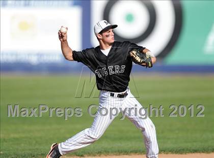 Thumbnail 3 in Mamaroneck vs. Kennedy (Renegades Dutchess Stadium Series) photogallery.