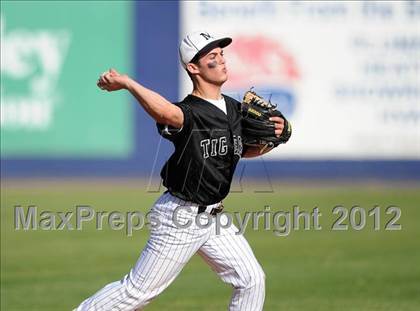 Thumbnail 3 in Mamaroneck vs. Kennedy (Renegades Dutchess Stadium Series) photogallery.