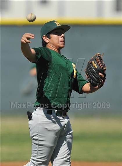 Thumbnail 3 in Holtville vs Maranatha (K Classic) photogallery.