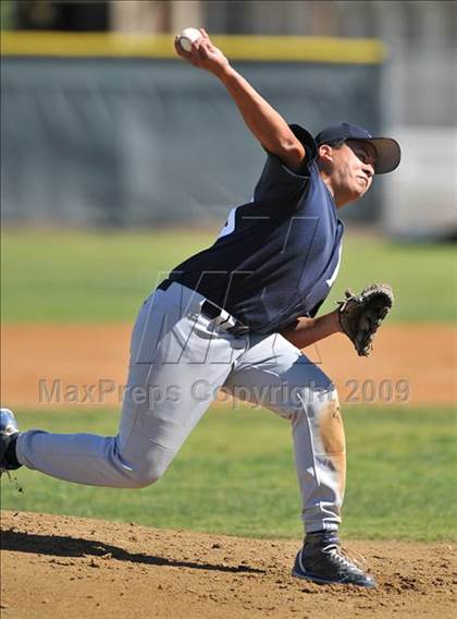 Thumbnail 3 in Holtville vs Maranatha (K Classic) photogallery.