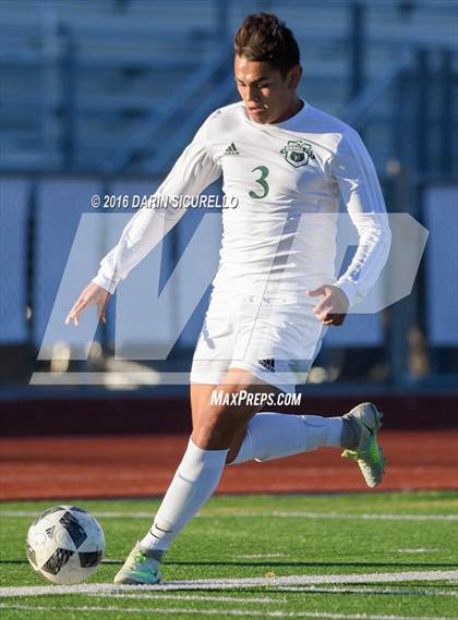 Thumbnail 2 in Basha vs. South Mountain (Coyote Classic Tournament) photogallery.