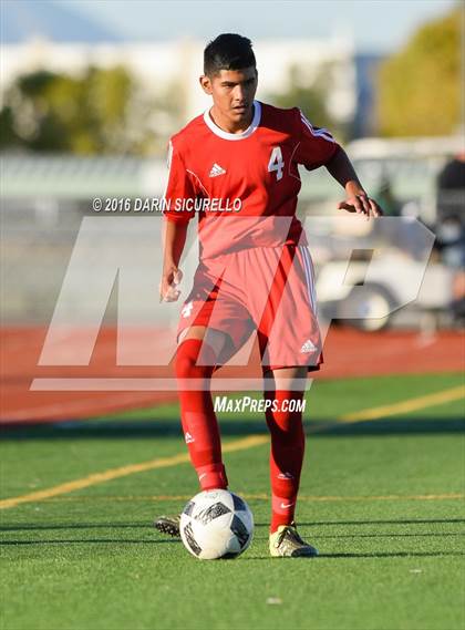 Thumbnail 3 in Basha vs. South Mountain (Coyote Classic Tournament) photogallery.