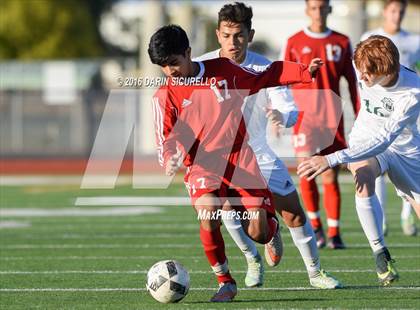 Thumbnail 1 in Basha vs. South Mountain (Coyote Classic Tournament) photogallery.