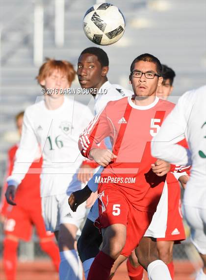 Thumbnail 2 in Basha vs. South Mountain (Coyote Classic Tournament) photogallery.