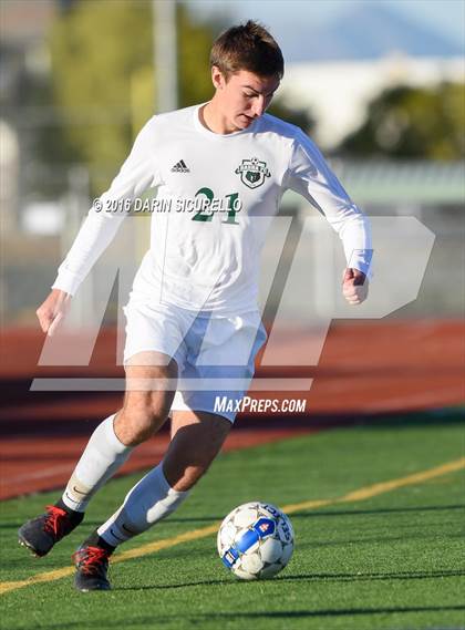Thumbnail 2 in Basha vs. South Mountain (Coyote Classic Tournament) photogallery.