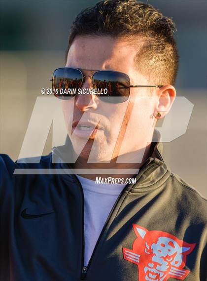 Thumbnail 2 in Basha vs. South Mountain (Coyote Classic Tournament) photogallery.