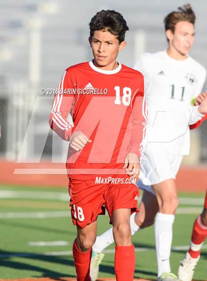Thumbnail 2 in Basha vs. South Mountain (Coyote Classic Tournament) photogallery.