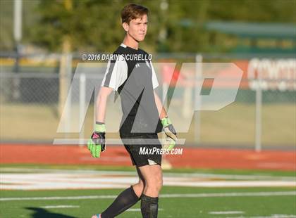 Thumbnail 2 in Basha vs. South Mountain (Coyote Classic Tournament) photogallery.