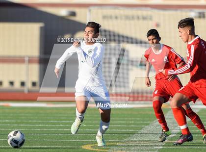Thumbnail 2 in Basha vs. South Mountain (Coyote Classic Tournament) photogallery.