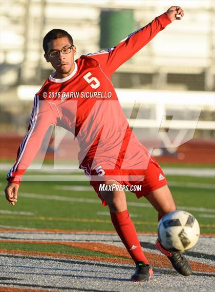 Thumbnail 1 in Basha vs. South Mountain (Coyote Classic Tournament) photogallery.