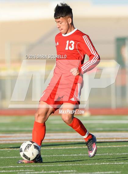 Thumbnail 1 in Basha vs. South Mountain (Coyote Classic Tournament) photogallery.
