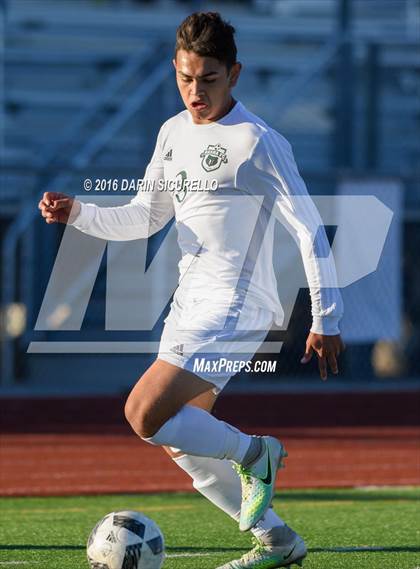 Thumbnail 1 in Basha vs. South Mountain (Coyote Classic Tournament) photogallery.