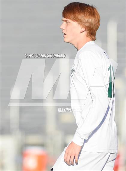 Thumbnail 2 in Basha vs. South Mountain (Coyote Classic Tournament) photogallery.