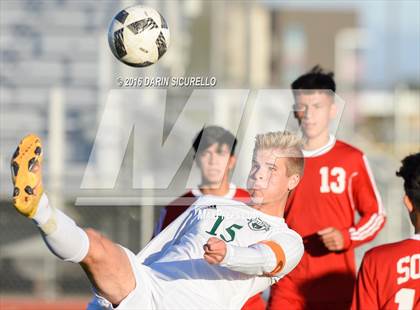 Thumbnail 2 in Basha vs. South Mountain (Coyote Classic Tournament) photogallery.