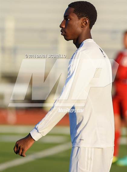 Thumbnail 3 in Basha vs. South Mountain (Coyote Classic Tournament) photogallery.