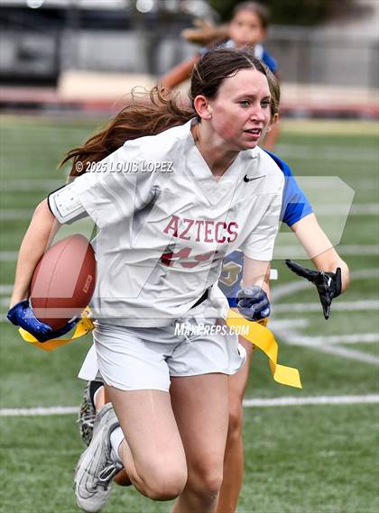 Thumbnail 2 in JV: Esperanza vs Santa Margarita photogallery.