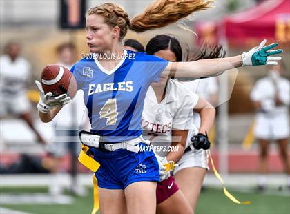 Thumbnail 1 in JV: Esperanza vs Santa Margarita photogallery.