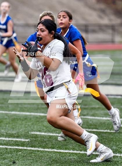 Thumbnail 2 in JV: Esperanza vs Santa Margarita photogallery.
