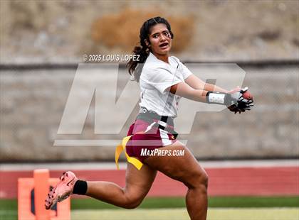 Thumbnail 1 in JV: Esperanza vs Santa Margarita photogallery.