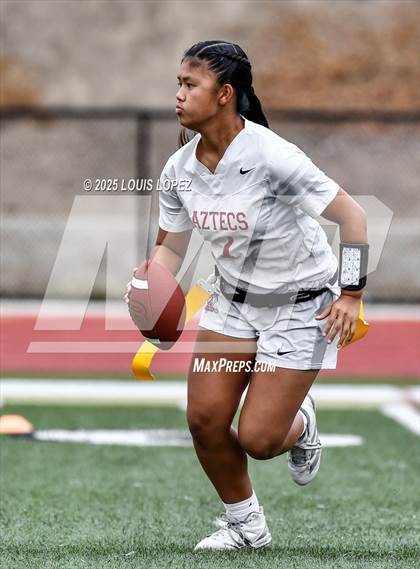 Thumbnail 2 in JV: Esperanza vs Santa Margarita photogallery.