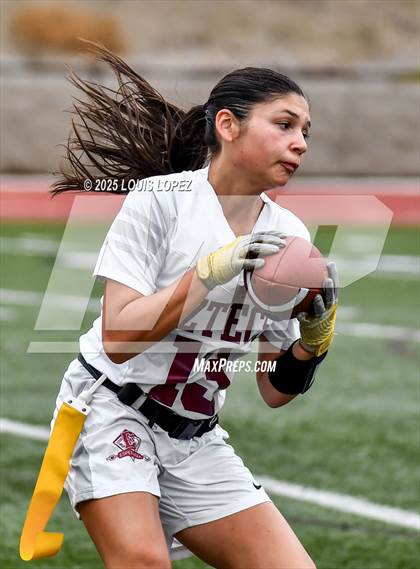 Thumbnail 3 in JV: Esperanza vs Santa Margarita photogallery.