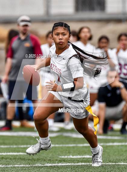 Thumbnail 1 in JV: Esperanza vs Santa Margarita photogallery.