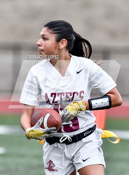 Thumbnail 2 in JV: Esperanza vs Santa Margarita photogallery.