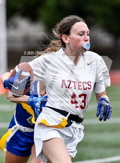 Thumbnail 1 in JV: Esperanza vs Santa Margarita photogallery.